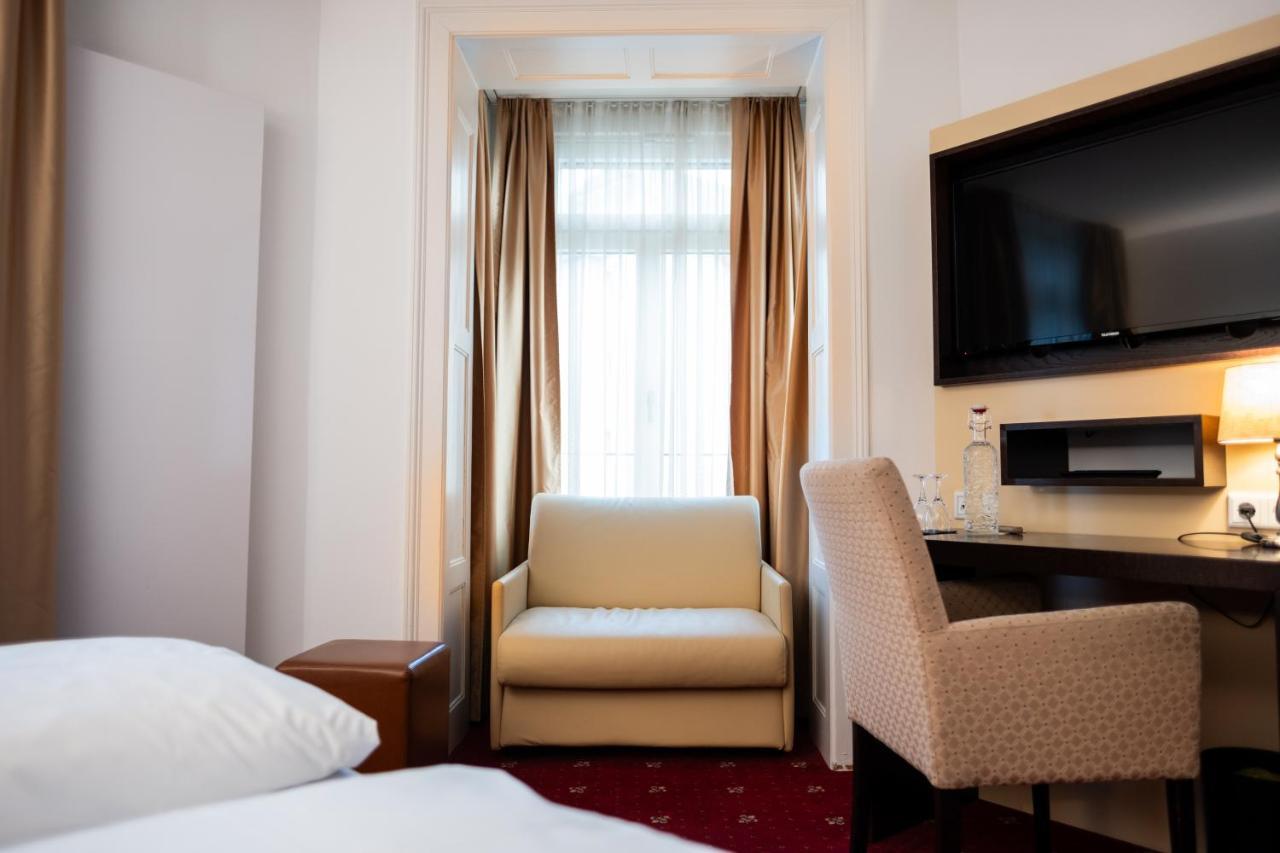 Pucci Baerengarten Stadthotel Ravensburg Bagian luar foto