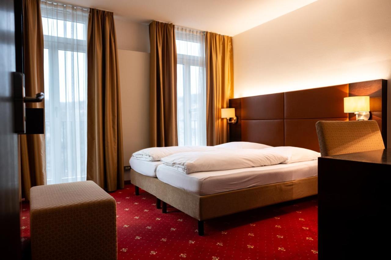 Pucci Baerengarten Stadthotel Ravensburg Bagian luar foto